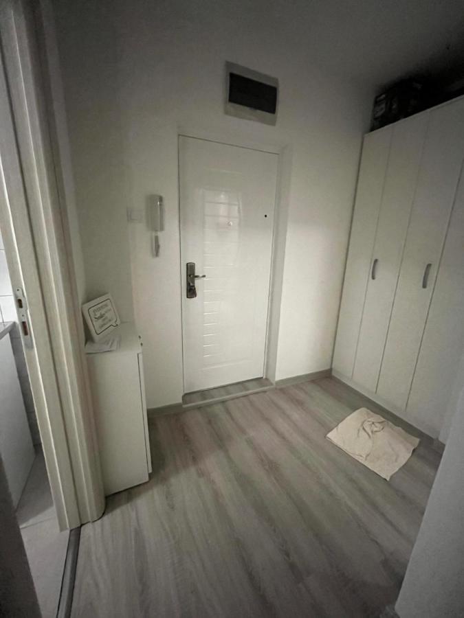 Orlando Apartman Kotor Exteriör bild