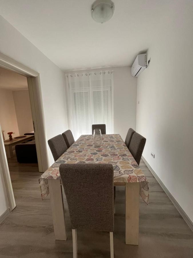 Orlando Apartman Kotor Exteriör bild