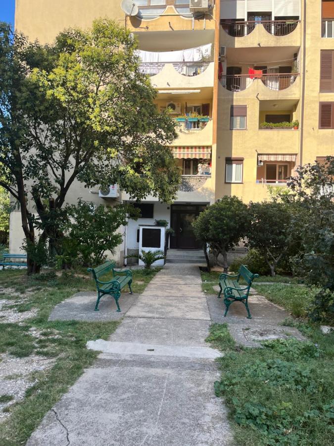 Orlando Apartman Kotor Exteriör bild